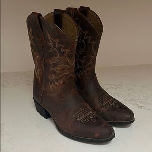 Girls Ariat Cowboy Boots